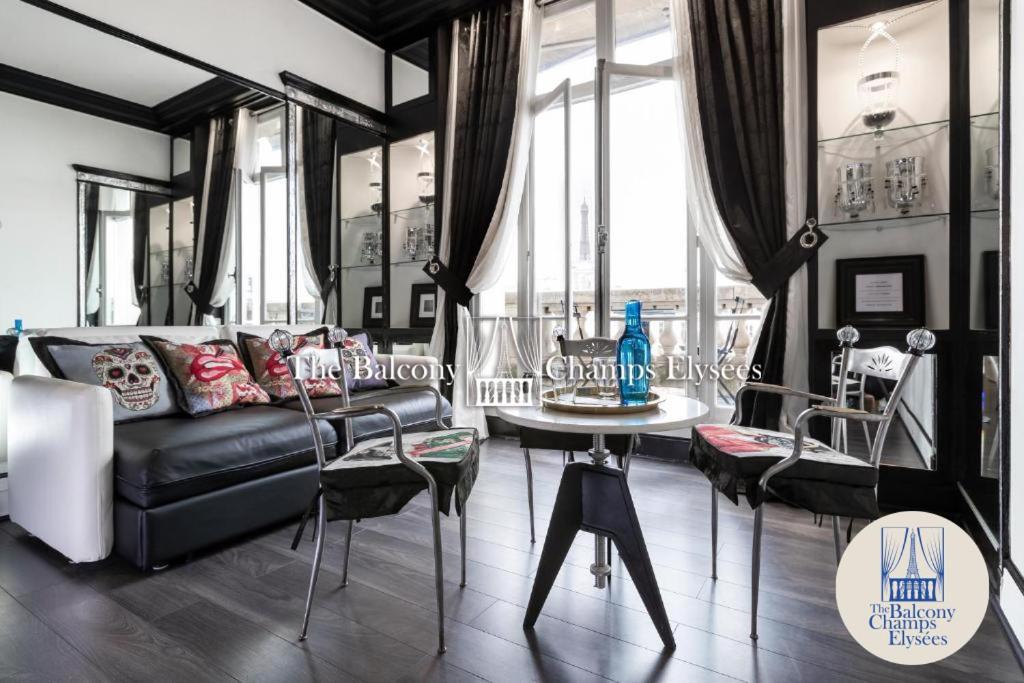 The Balcony Avenue Champs-Elysees Apartment Париж Екстериор снимка